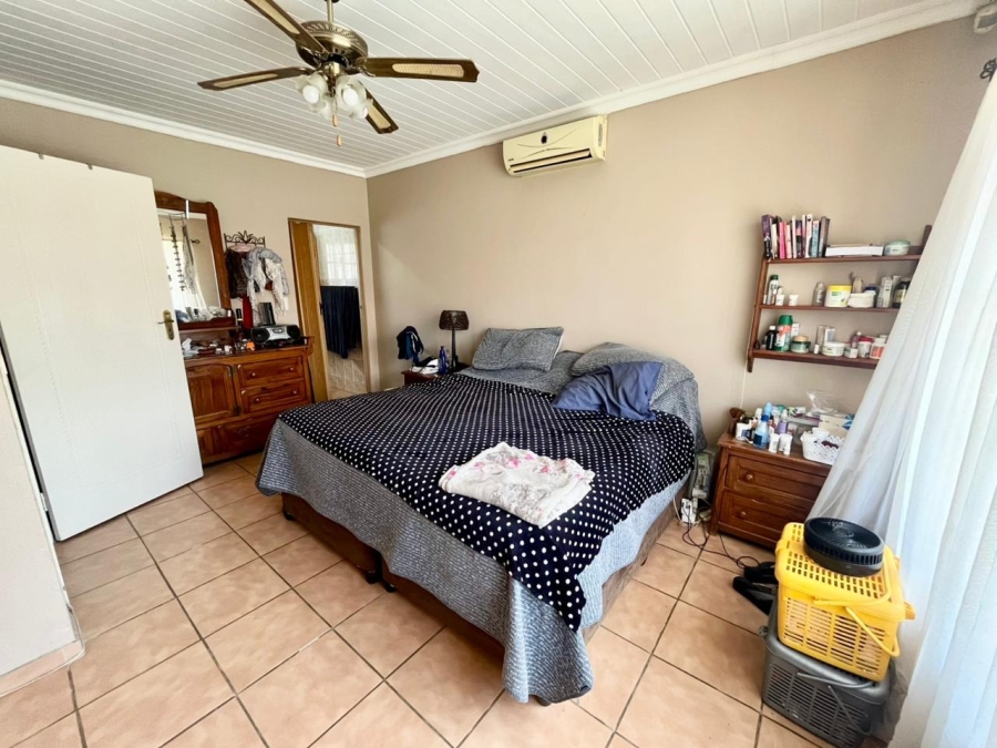 4 Bedroom Property for Sale in Protea Park North West